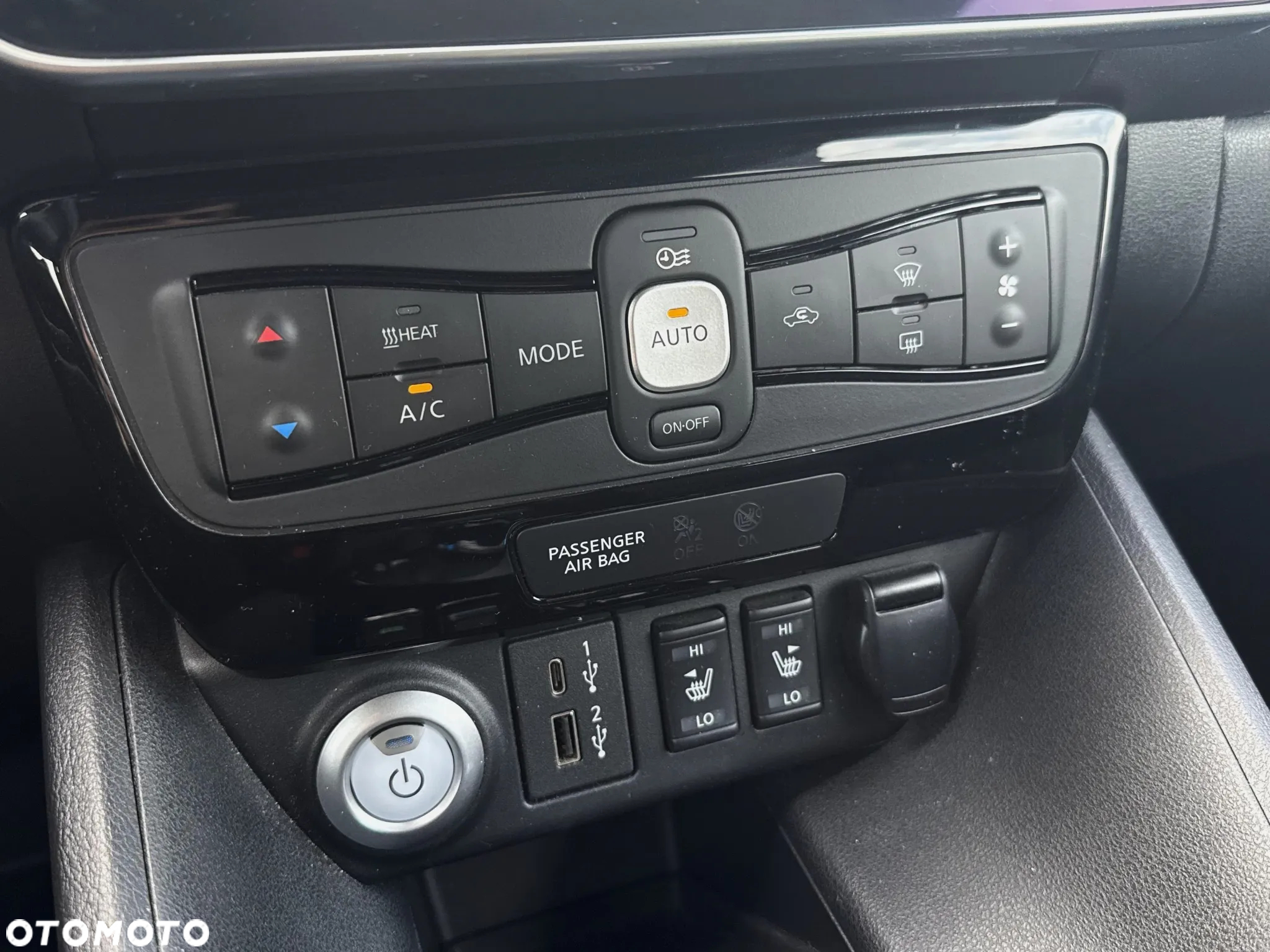 Nissan Leaf 40kWh N-Connecta - 20