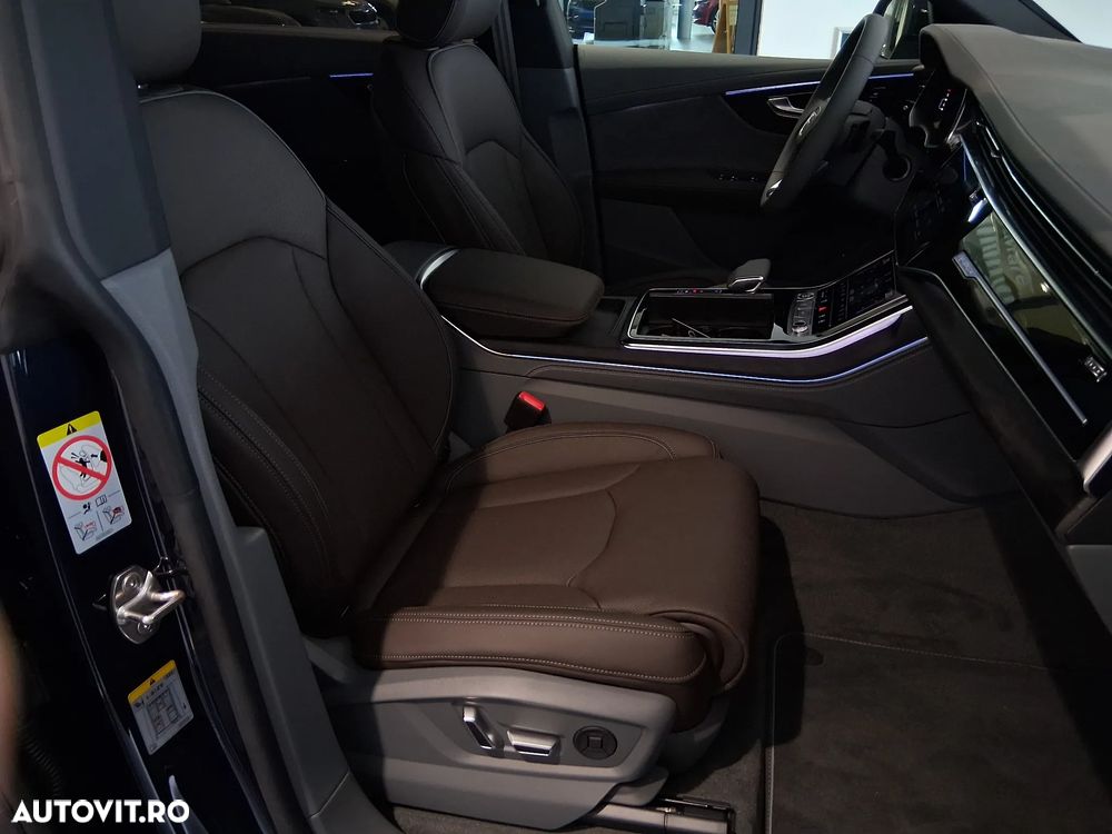 Audi Q8 55 TFSI quattro Tiptronic MHEV - 35