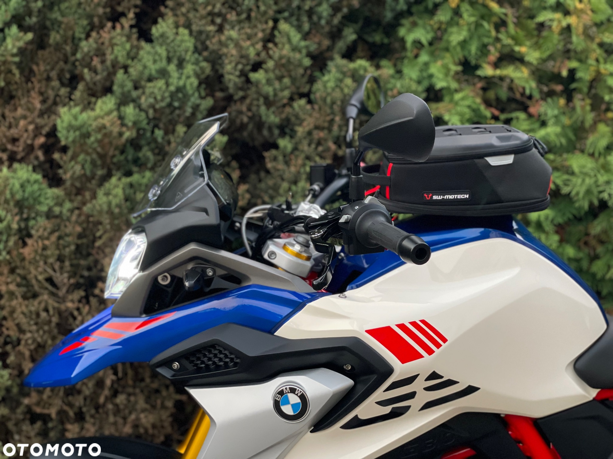 BMW G - 28