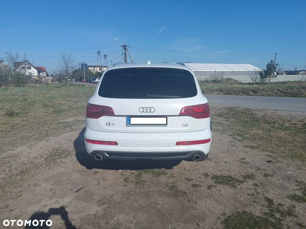 Audi Q7 - 2