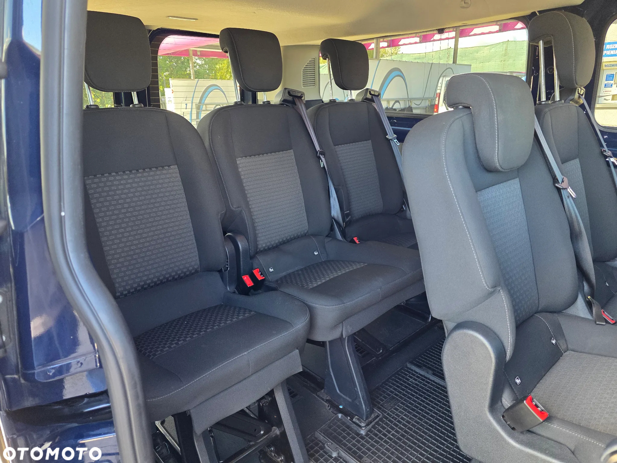 Ford Transit Custom 310 L2H1 Limited - 13