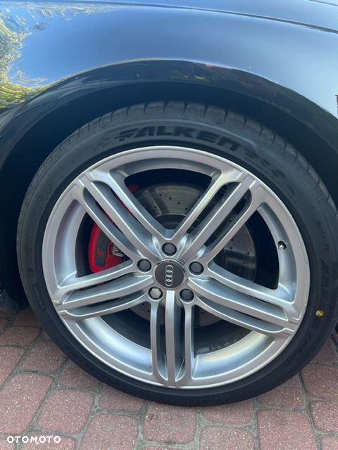 Audi S4 Avant S tronic - 13