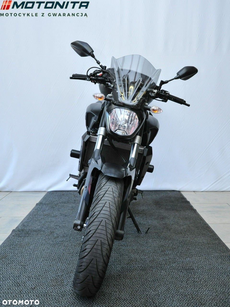 Yamaha MT - 8