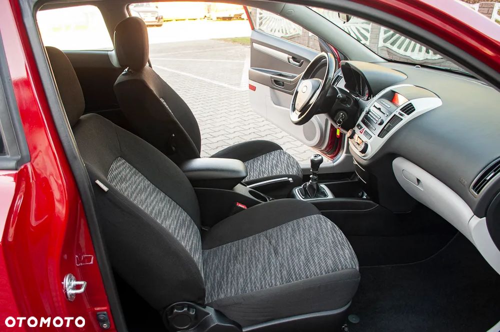 Kia ProCeed 1.6 Comfort + - 6