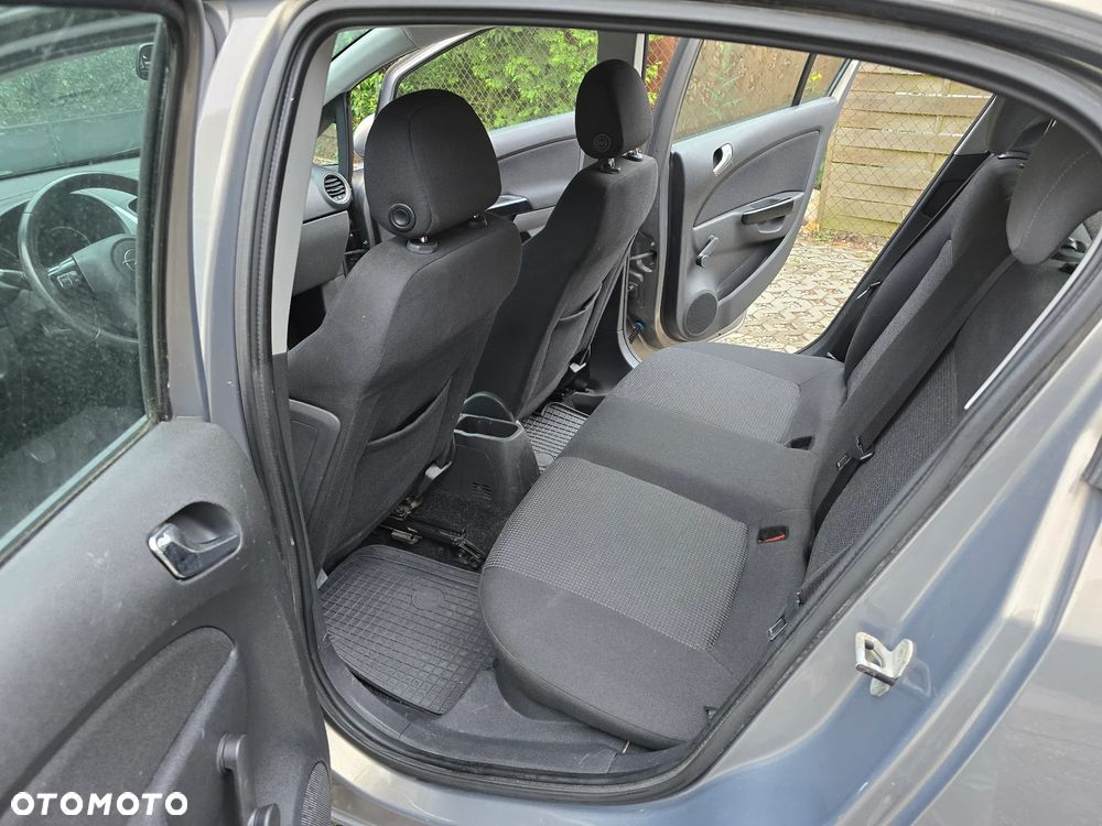 Opel Corsa 1.2 16V Enjoy - 10