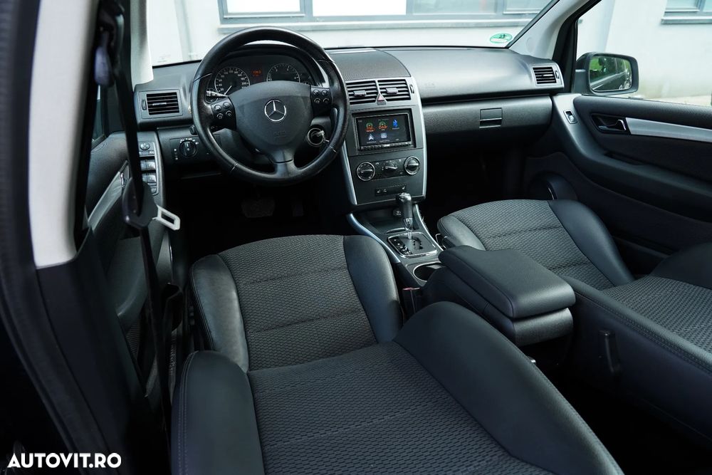 Mercedes-Benz A 180 CDI Autotronic Avantgarde - 7