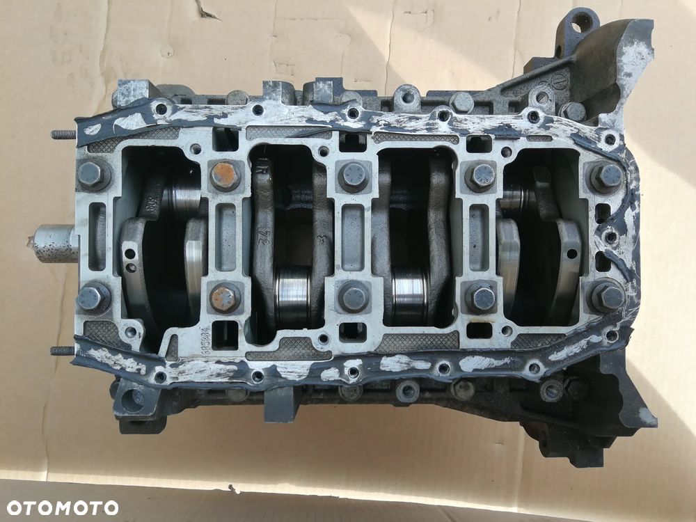 Blok silnika 55229567 A13DTE Astra J Corsa D 1.3 cdti - 5