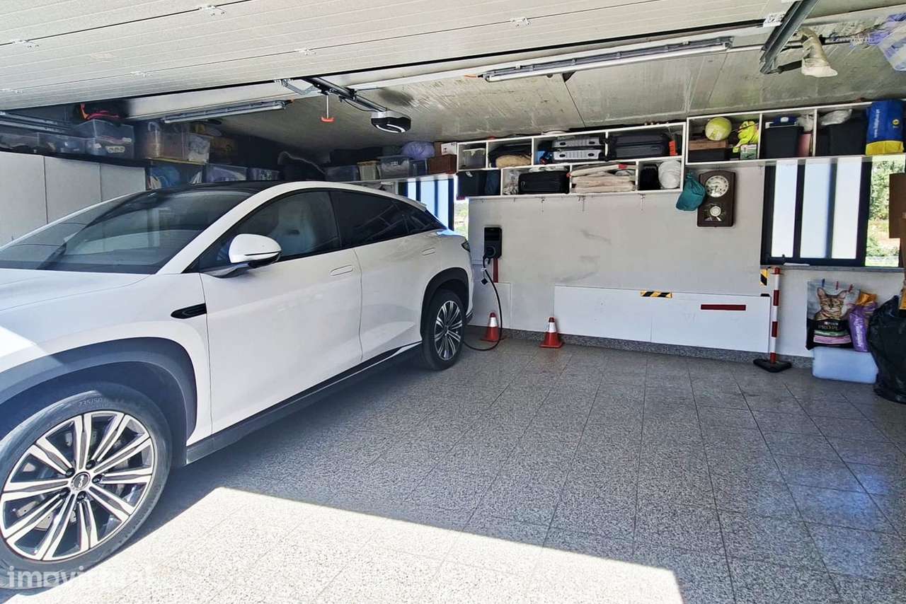 Moradia T3 à Venda em Meinedo, Lousada | Totalmente Remodelada - Grande imagem: 5/37