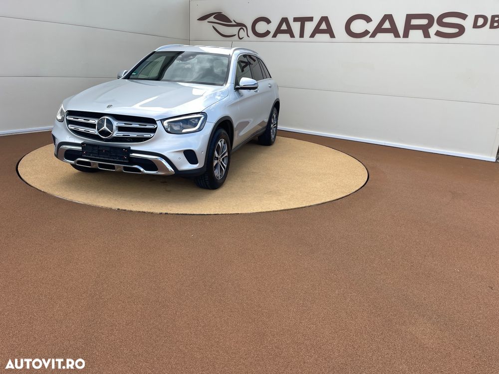 Mercedes-Benz GLC 300 d 4MATIC 9G-TRONIC - 3
