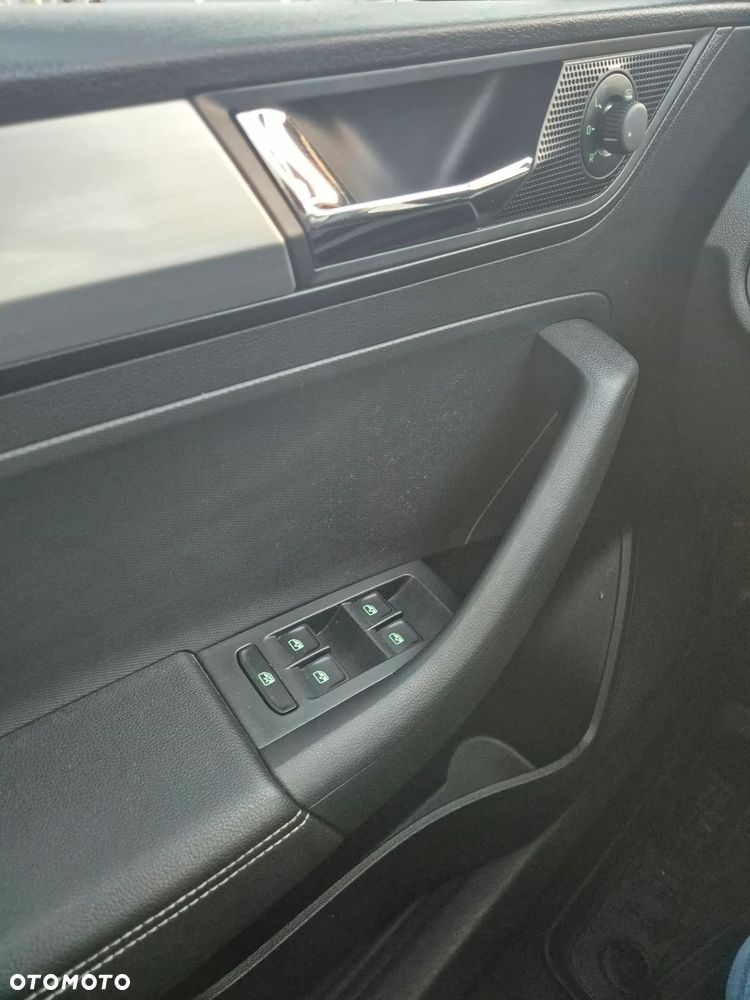 Skoda RAPID 1.6 TDI DPF Ambition - 19