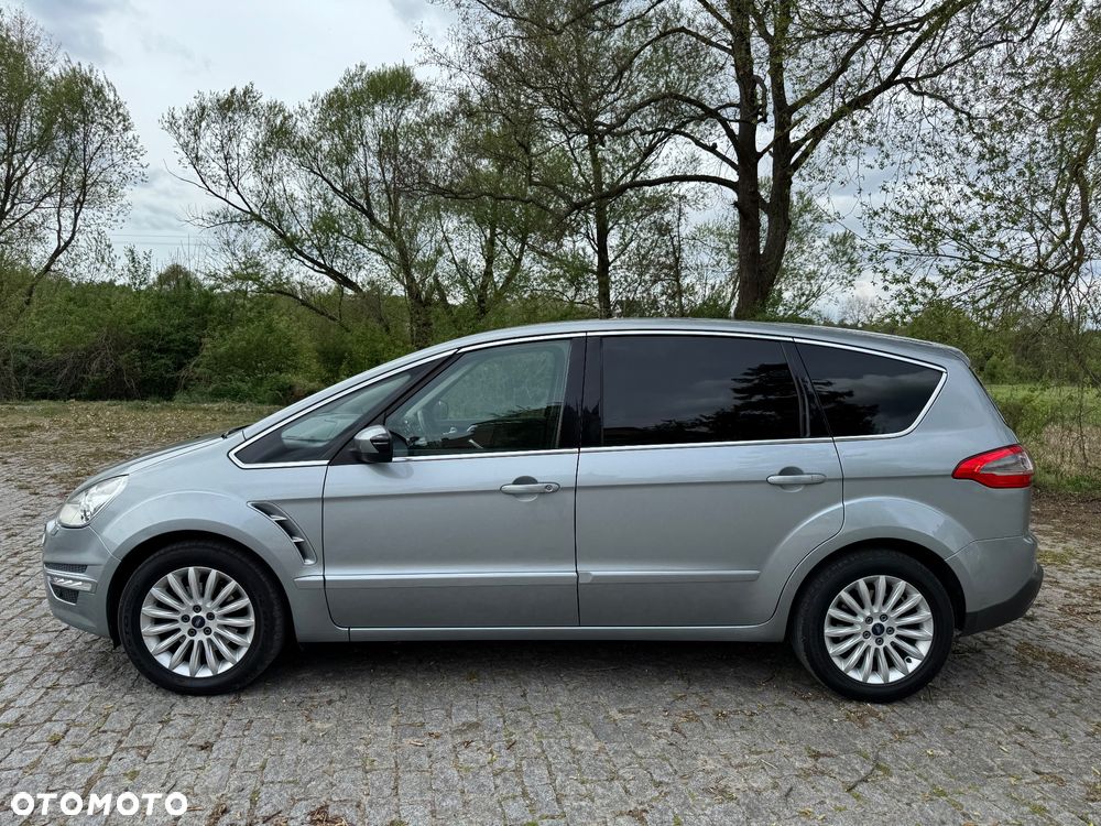 Ford C-MAX 2.0 TDCi Champions Edition - 11