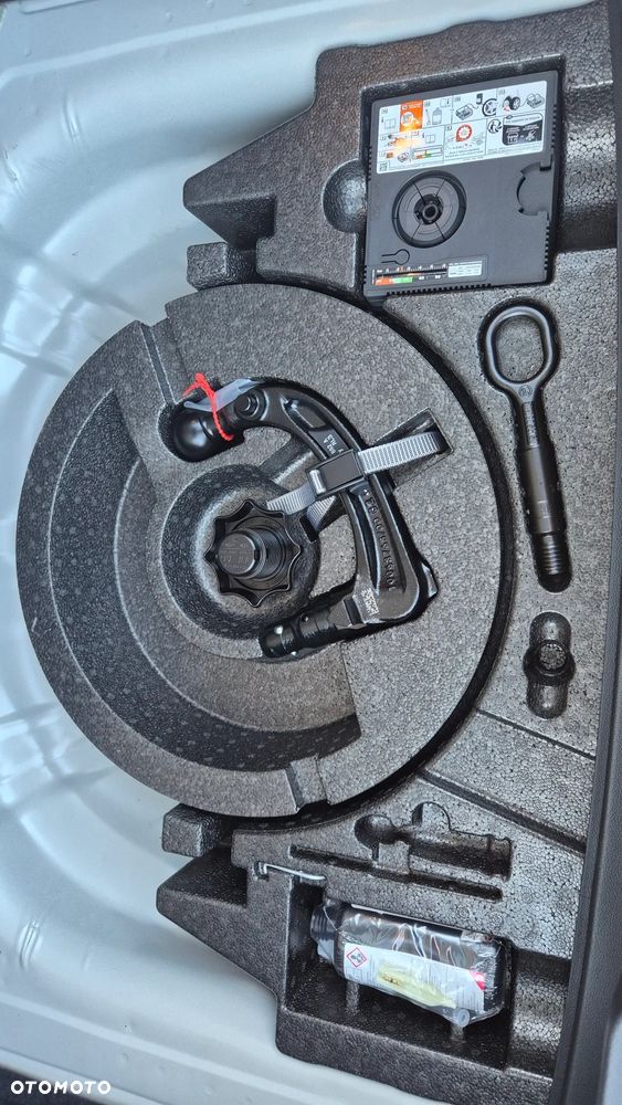 Volkswagen T-Roc 1.5 TSI Life Plus DSG - 6