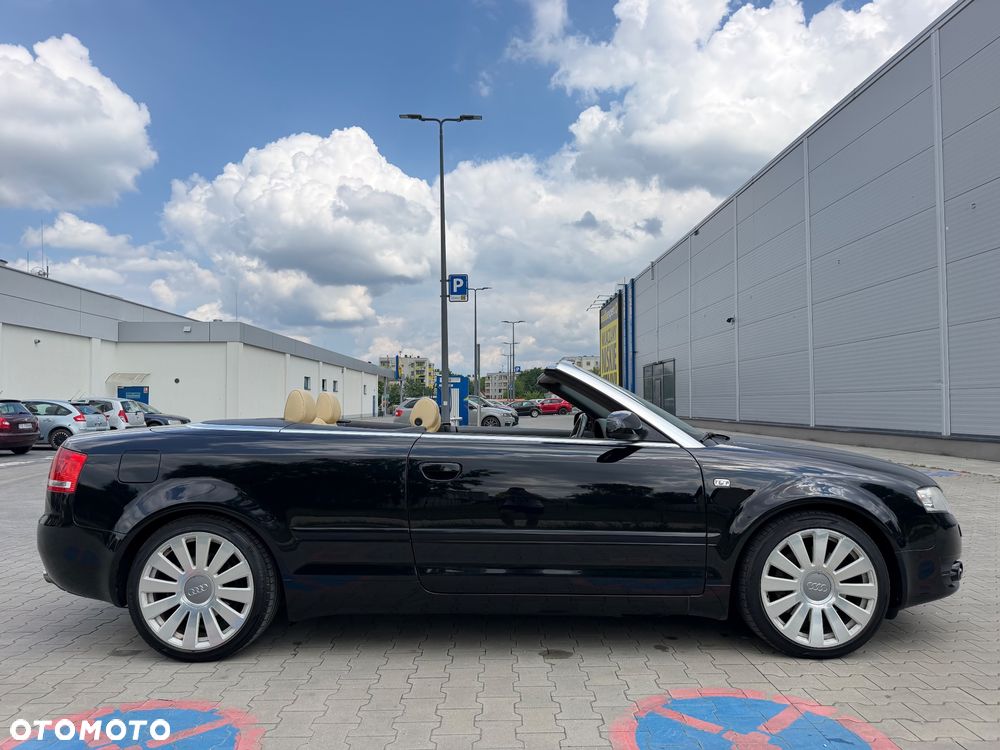 Audi A4 Cabrio 3.2 FSI Multitronic - 10