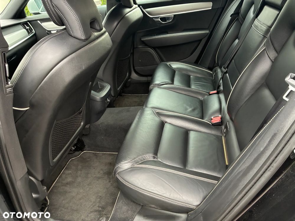 Volvo S90 - 12