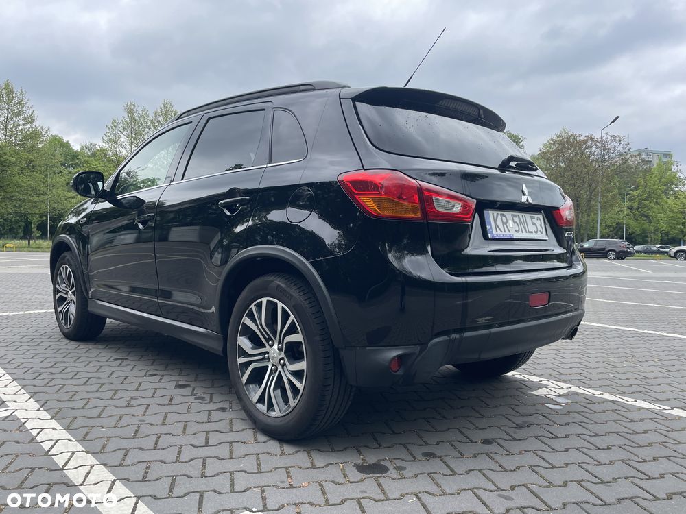 Mitsubishi ASX - 4