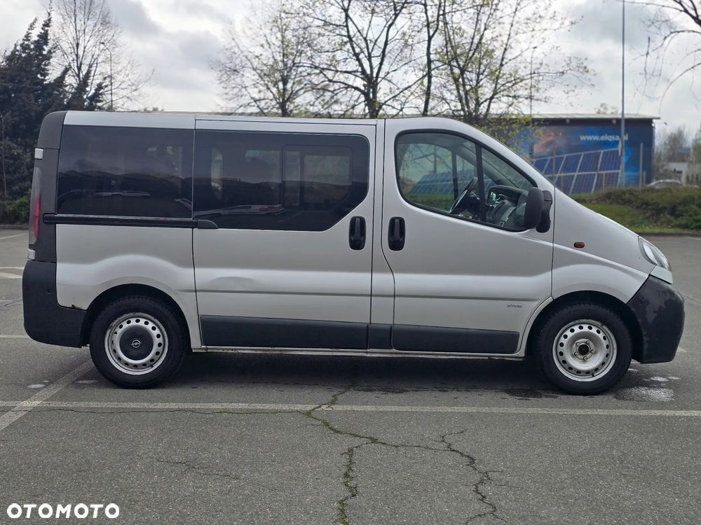 Opel Vivaro - 6