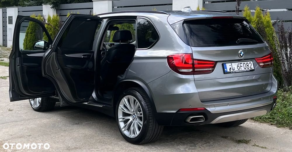 BMW X5 xDrive50i - 9