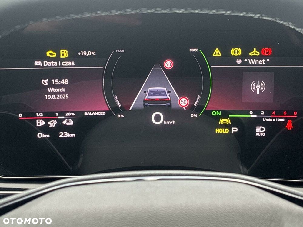 Audi A6 Avant e-Hybrid 220 kW Quattro S tronic - 13