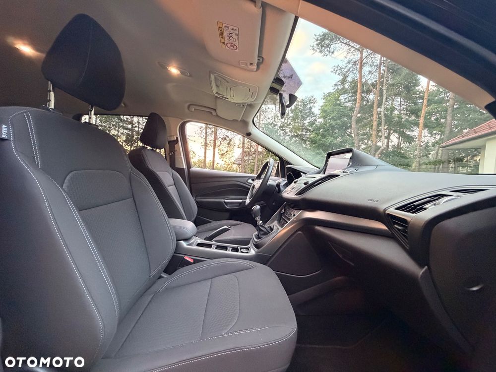 Ford Kuga 1.5 EcoBoost 2x4 SYNC - 9