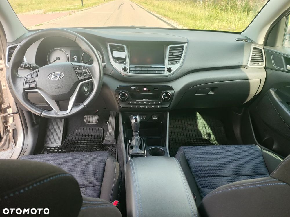 Hyundai Tucson 1.7 CRDI BlueDrive Style 2WD DCT - 10
