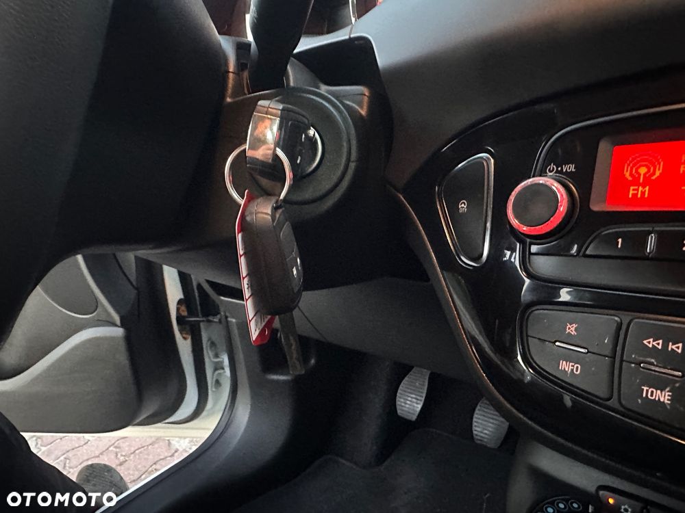 Opel Adam 1.2 ecoFLEX Start/Stop Black Link - 11