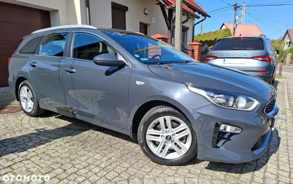 Kia Ceed 1.4 T-GDI M DCT - 12