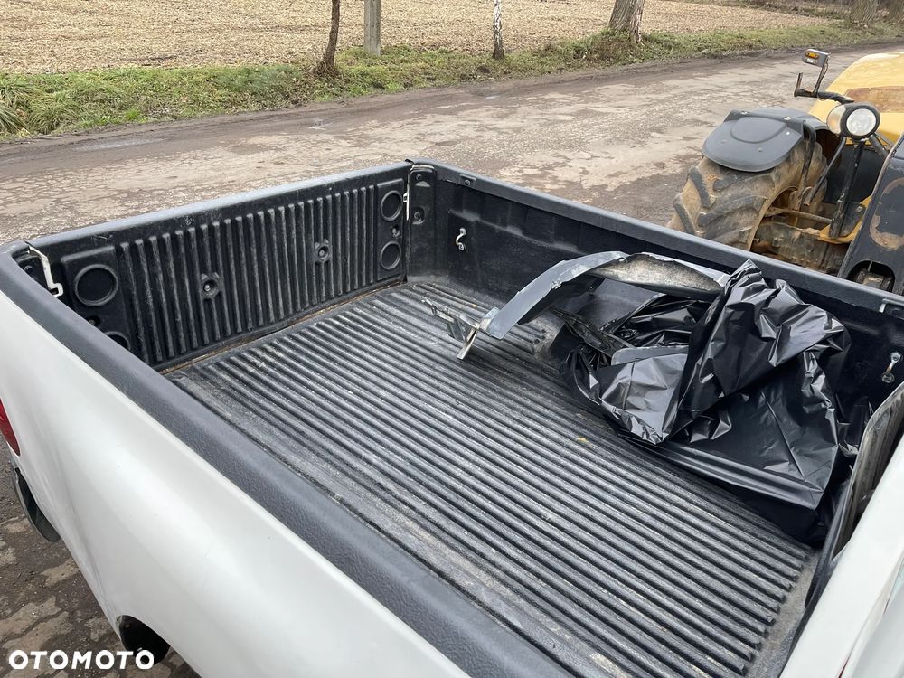 Toyota Hilux 4x4 Double Cab S&S Executive - 36