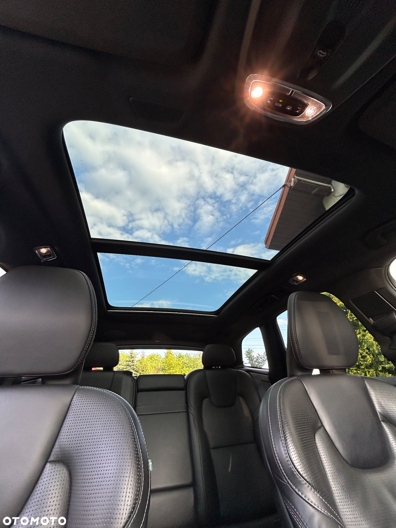 Volvo XC 60 B4 D AWD R-Design - 12