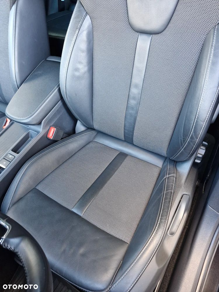 Skoda Octavia 2.0 TDI DSG Edition Plus - 14