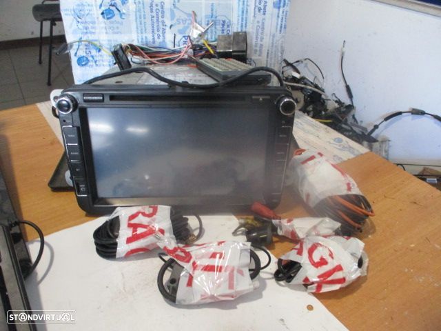 Radios Rad800 VW GOLF 5 SW 1K 2008 2.0TDI 140CV 5P PRETO - 2