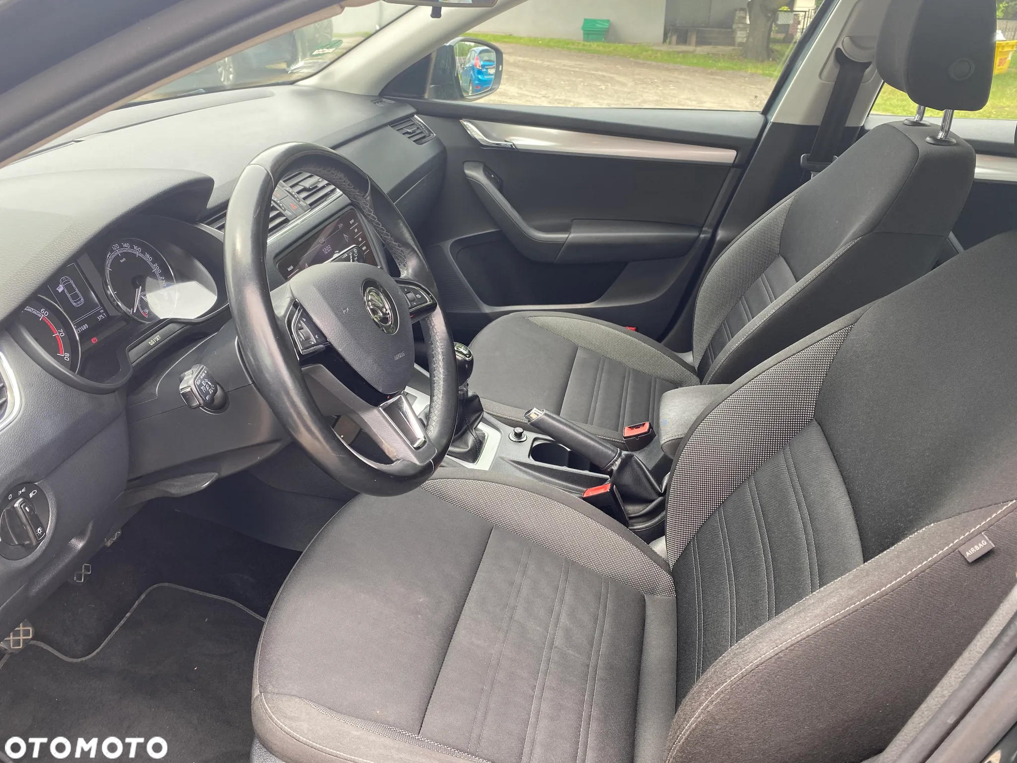 Skoda Octavia 1.4 TSI Ambition - 9