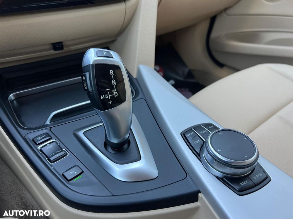 BMW Seria 3 - 16