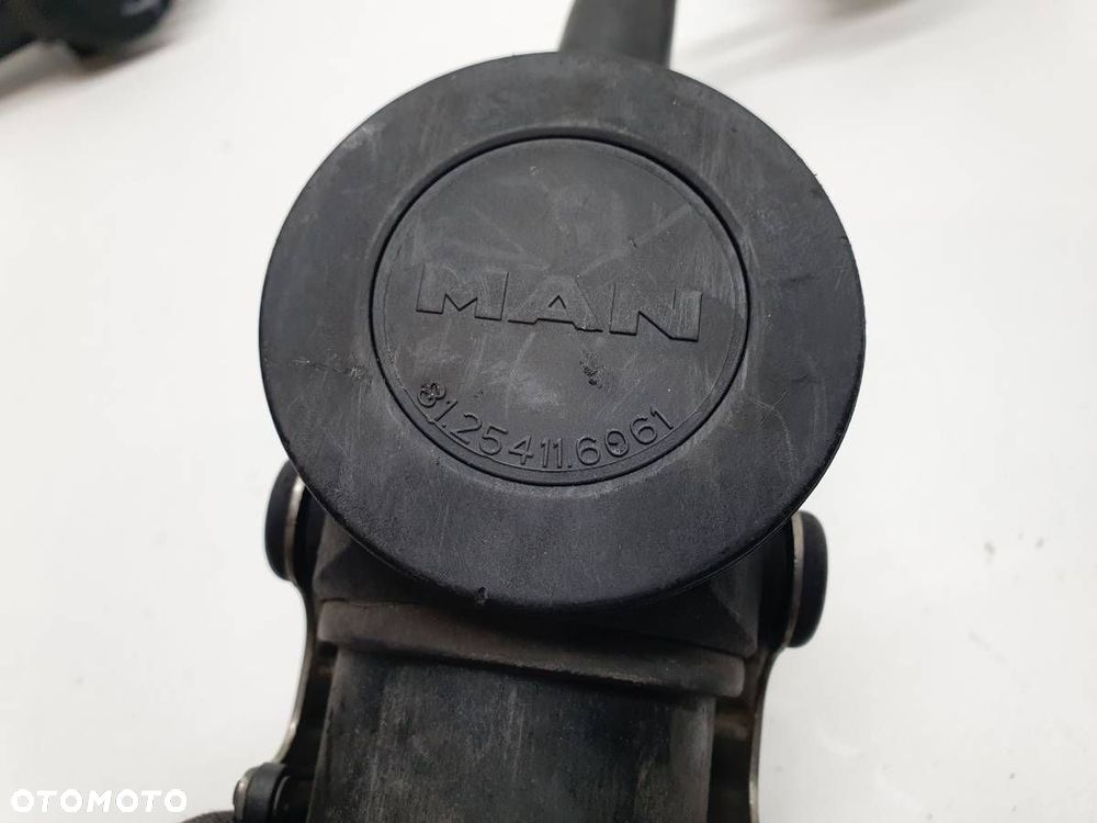 WIĄZKA ELEKTRYCZNA KABEL ZASILAJĄCY SPIRALNY MAN TGX I 81254116061 7 PIN - 3