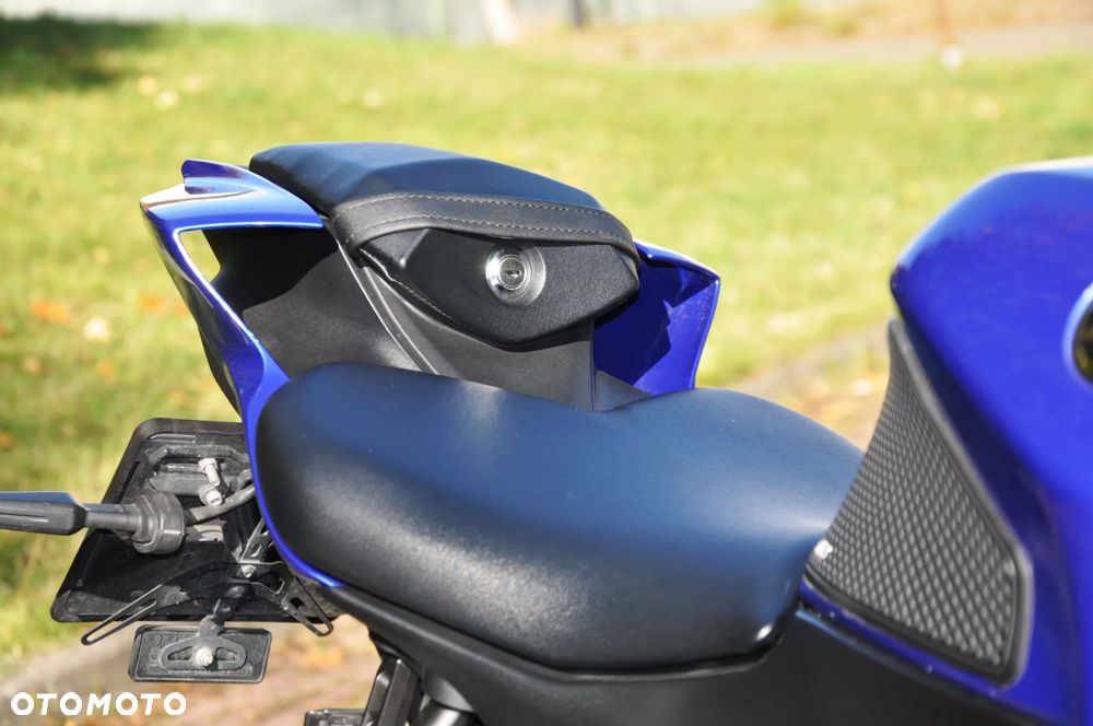 Yamaha R7 - 20