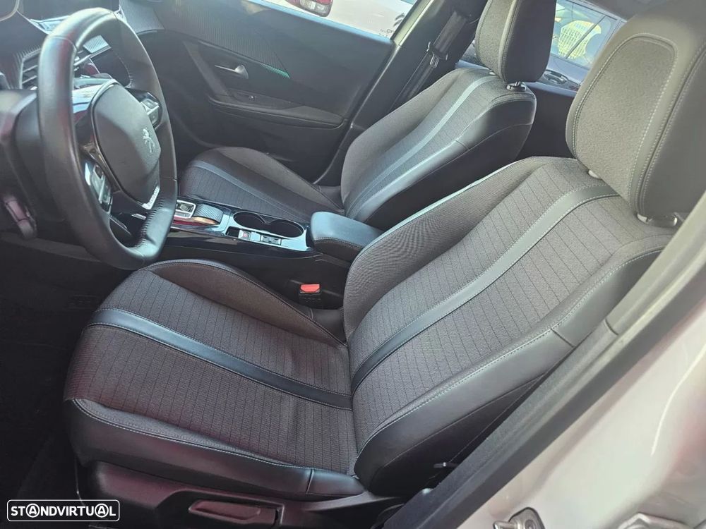 Peugeot e-2008 50 kWh Allure Pack - 8