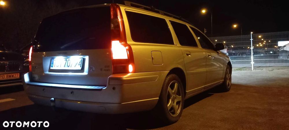 Volvo V70 D5 AWD DPF Kinetic - 7