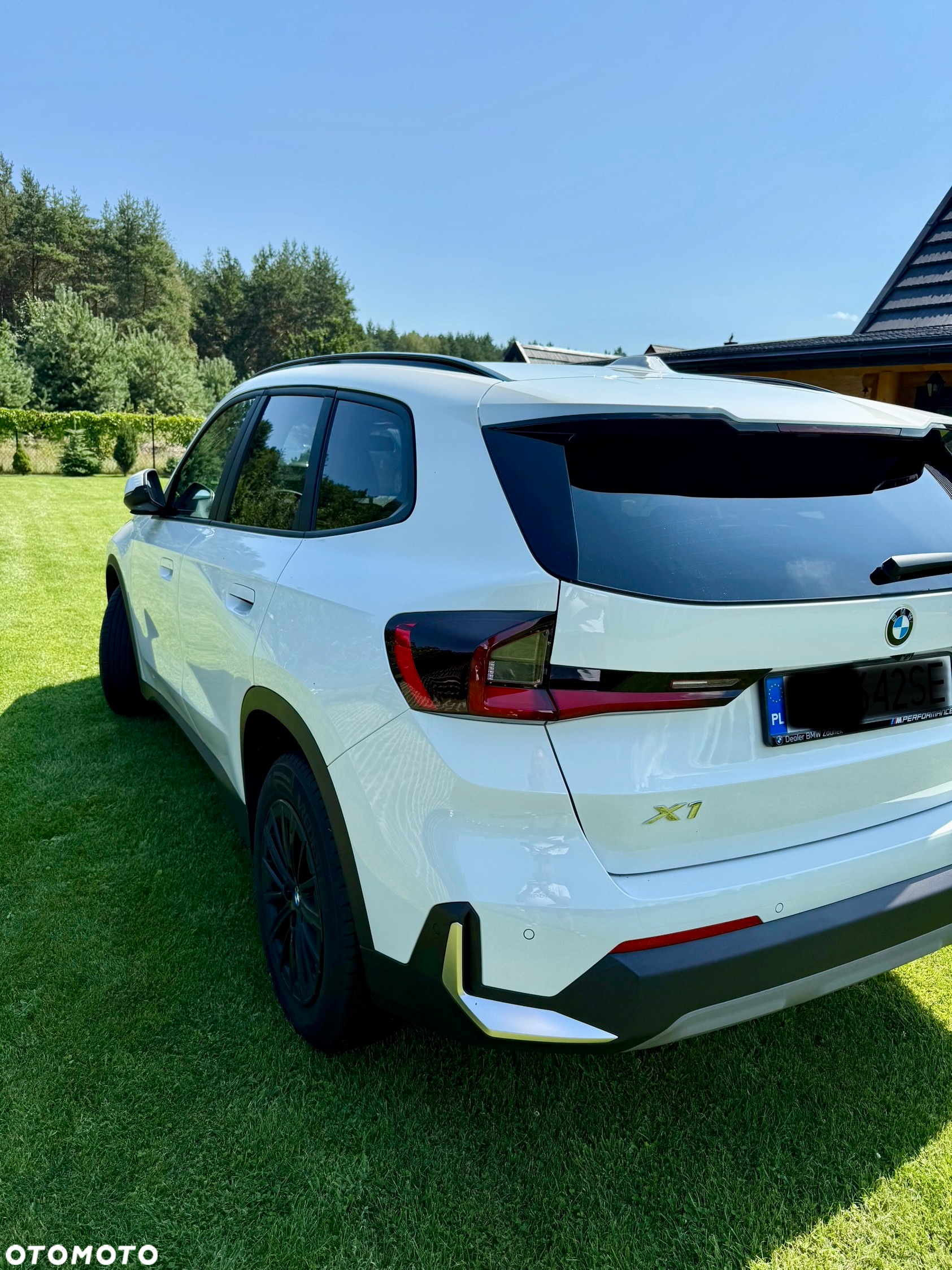 BMW X1 sDrive18i - 16