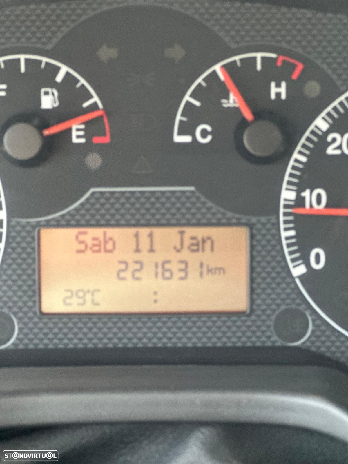 Fiat Fiorino 1.3 M-Jet - 18