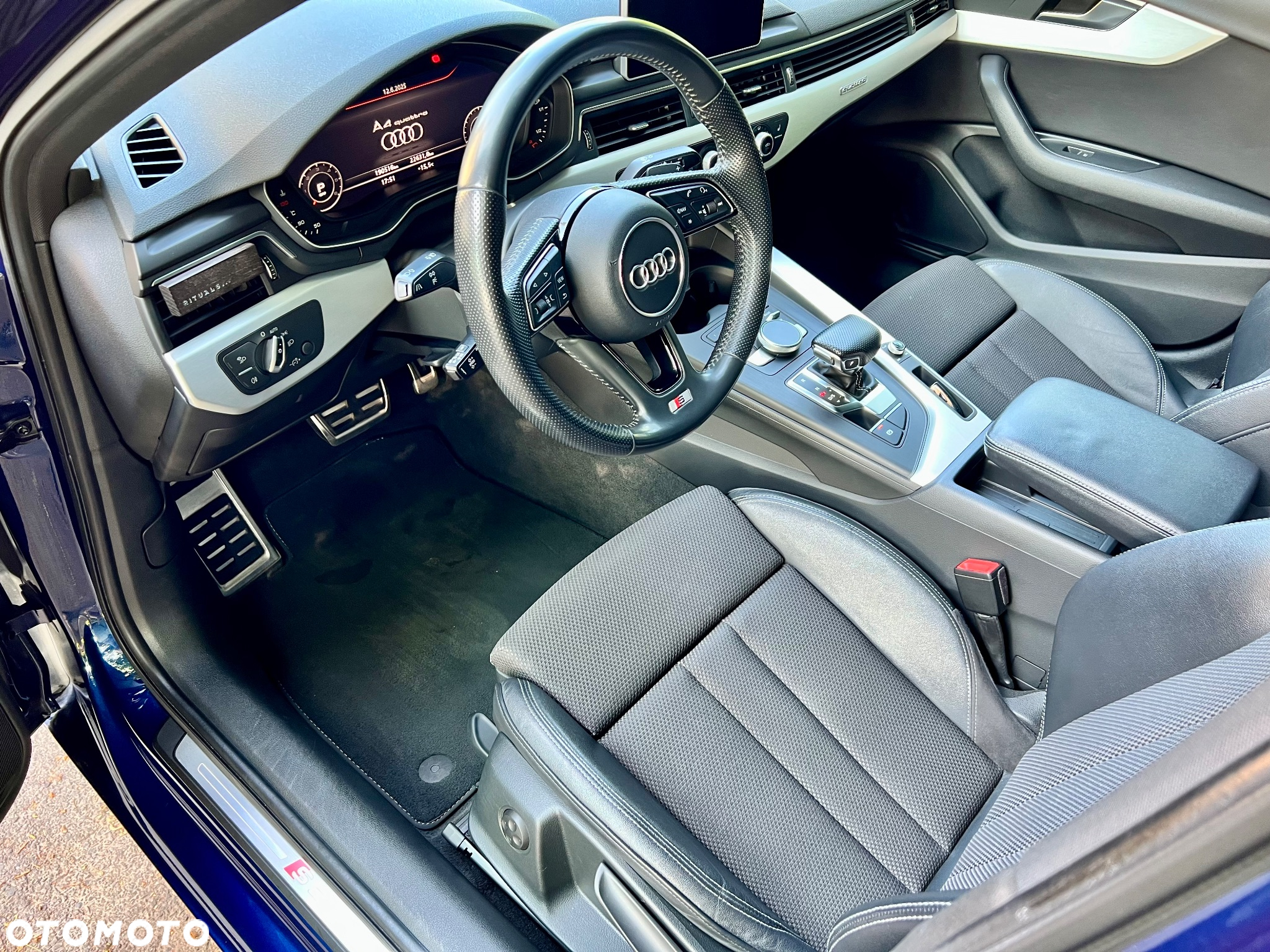 Audi A4 2.0 TDI Quattro S tronic - 9
