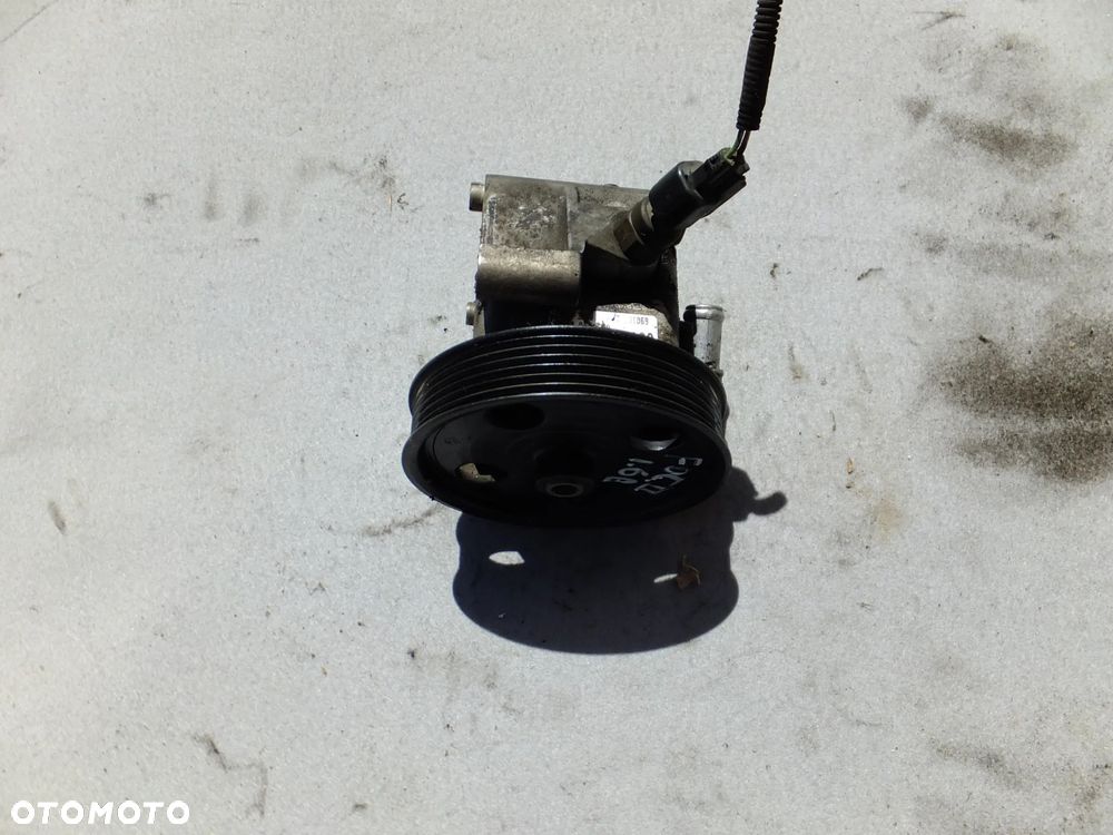 pompa wspomagania ford focus mk2 1,6 B 2009r 4M51-3A696-AE - 1