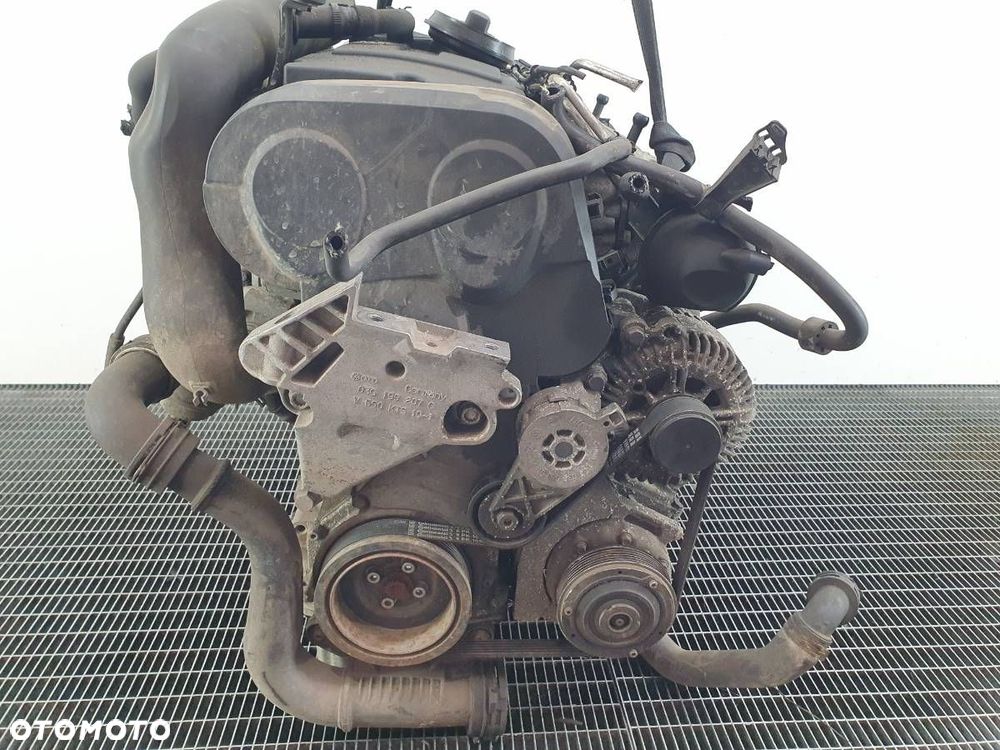 SILNIK KOMPLETNY BKP 2.0 TDI 140 VW PASSAT B6 - 3