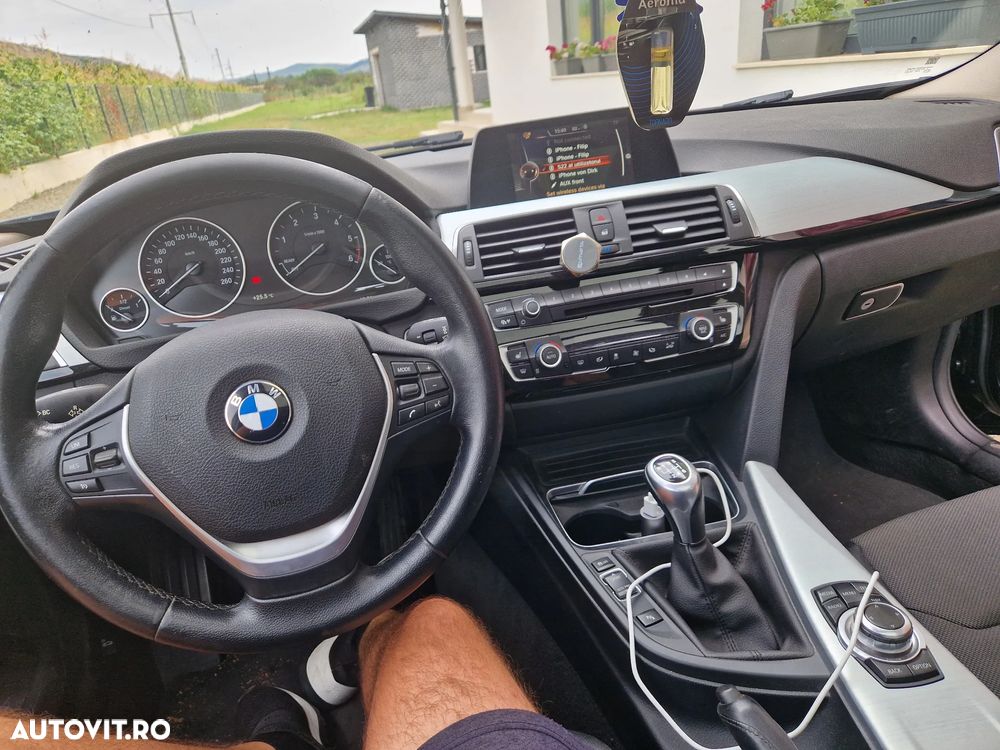 BMW Seria 3 320d Touring - 4