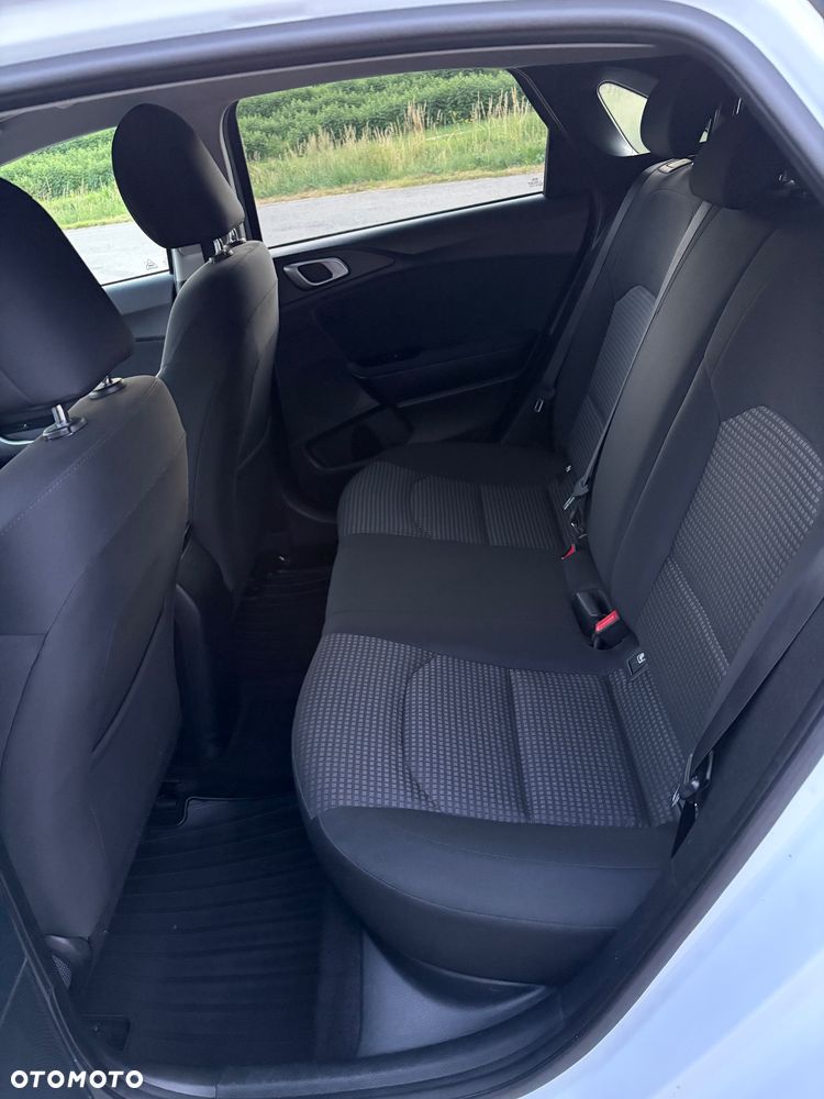Kia Ceed 1.4 L Business Line - 20