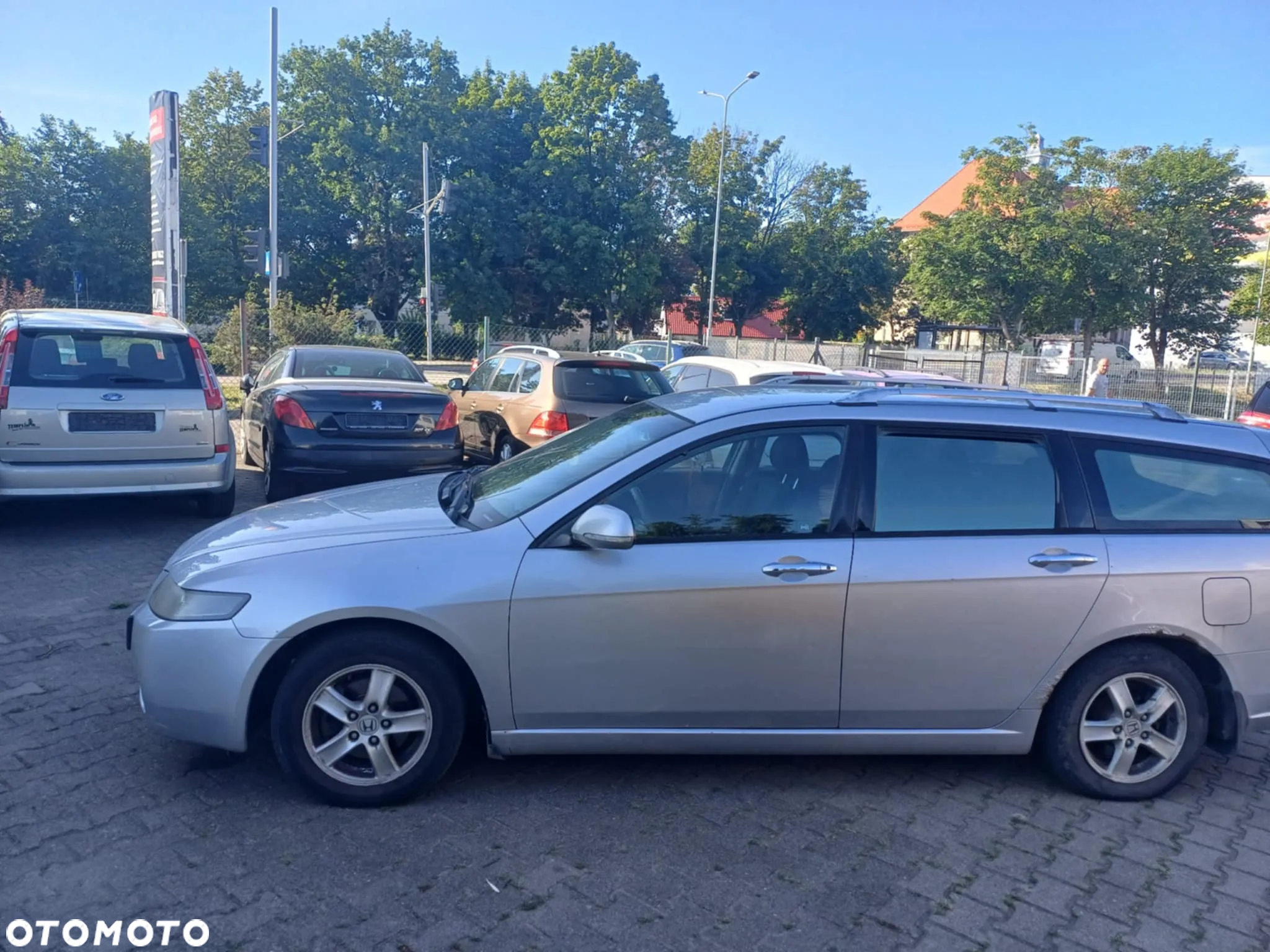 Honda Accord 2.0 Comfort - 8