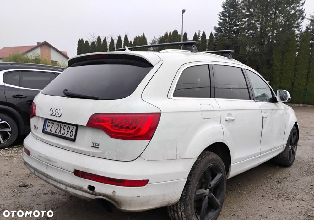 Audi Q7 - 4