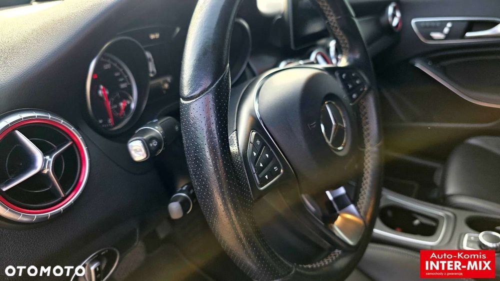 Mercedes-Benz CLA - 24