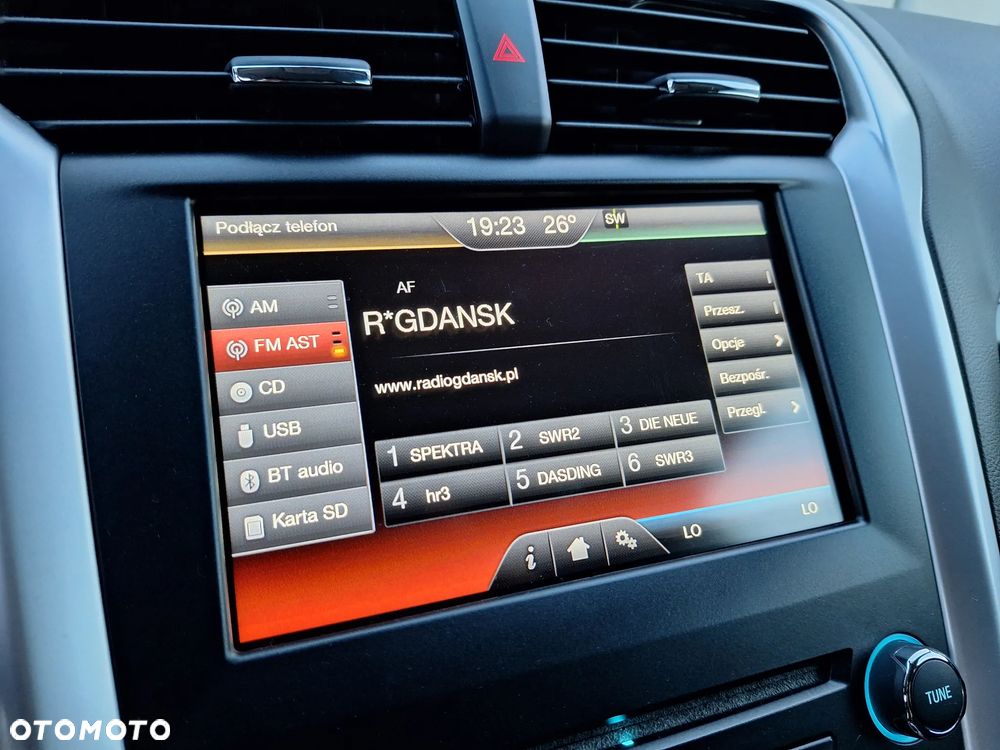 Ford Mondeo 2.0 EcoBlue Titanium - 13