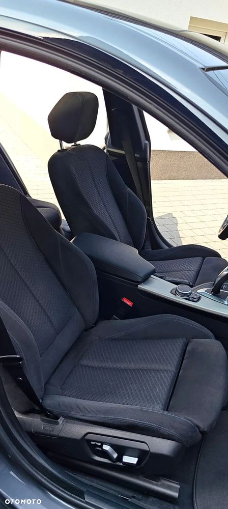 BMW 3GT 330d xDrive M Sport - 18