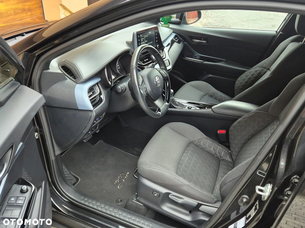 Toyota C-HR 2.0 Hybrid Style - 13