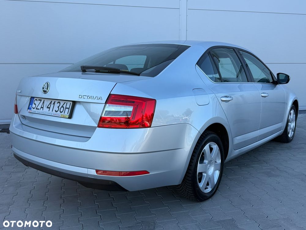 Skoda Octavia 1.4 TSI Style DSG - 22
